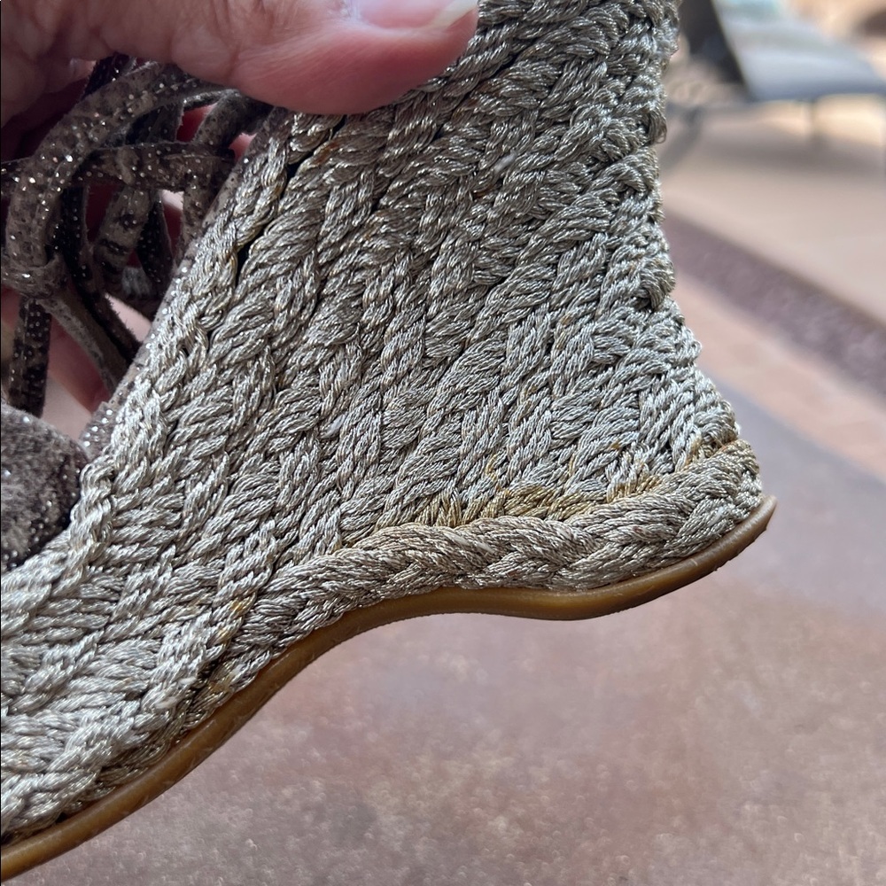STUART WEITZMAN Jute Silver Snake Print Wrap Around Tie Wedges - Picture 7 of 10